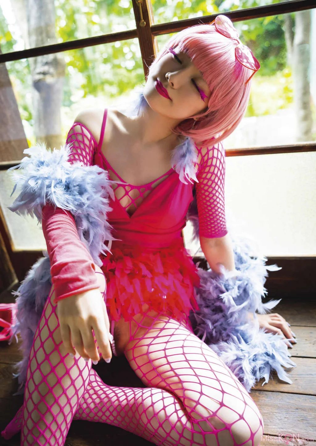 [JP] Rena Miyashita (宫下玲奈): Cosplay Fetish Book (100 photos) – Page 2