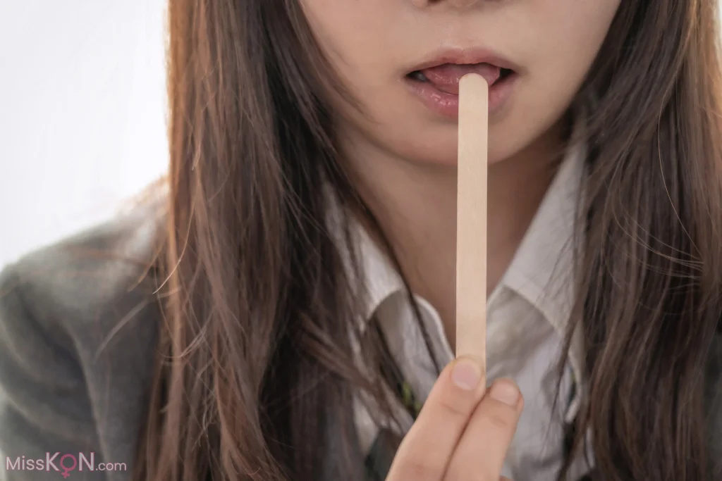 Coser@Kurumi (クルミ): 今日もやって来る。隙だらけの幼馴染が…! (369 photos) – Page 2