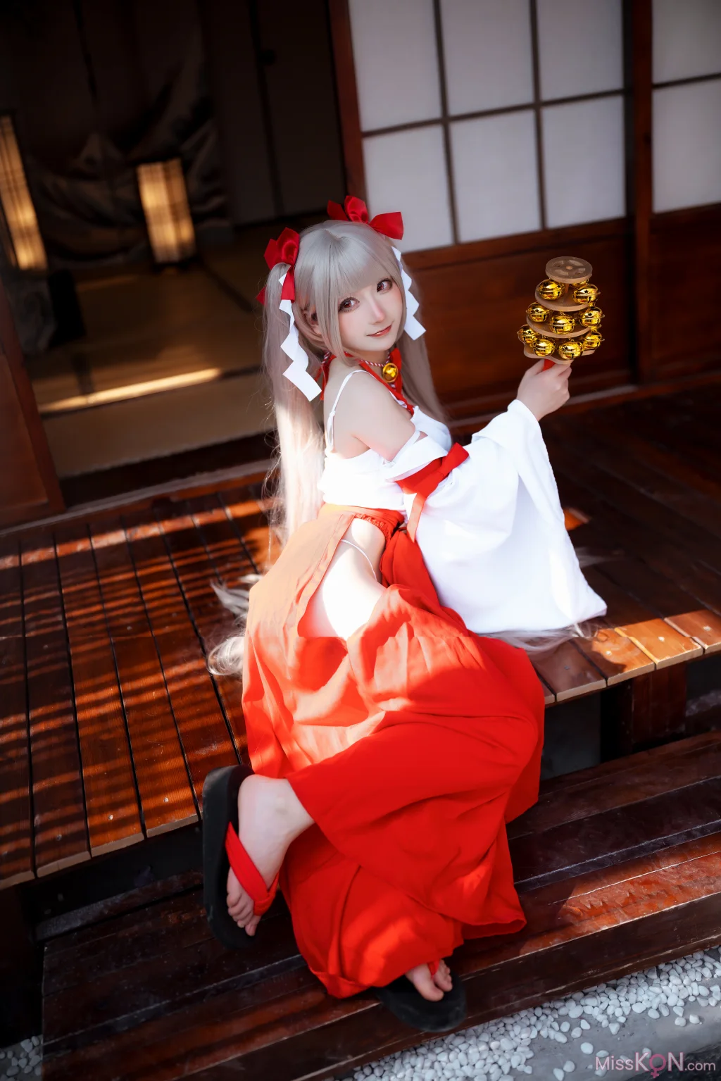 Coser@是三不是世w: 碧蓝航线 可畏 巫女 (21 photos) – Page 2
