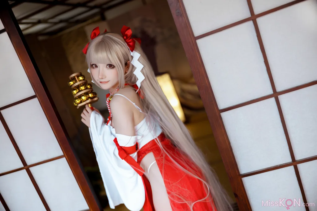 Coser@是三不是世w: 碧蓝航线 可畏 巫女 (21 photos) – Page 2
