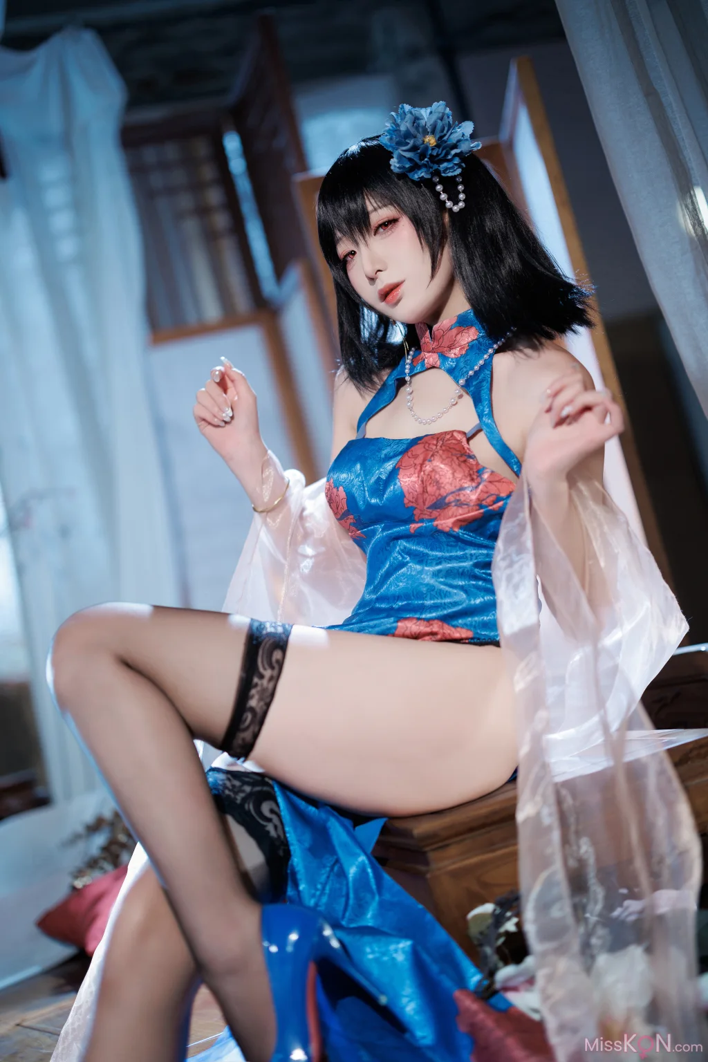 Coser@封疆疆v: 建武旗袍 (36 photos)