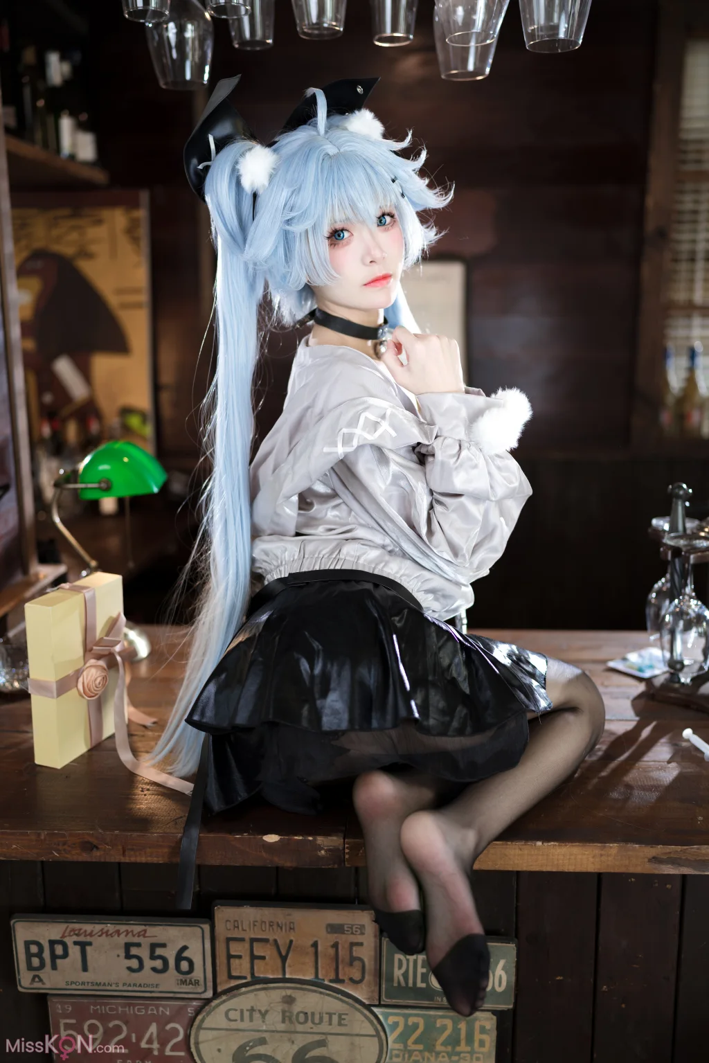 Coser@九柒喵: 少女前线 芙洛伦 药心 (29 photos)