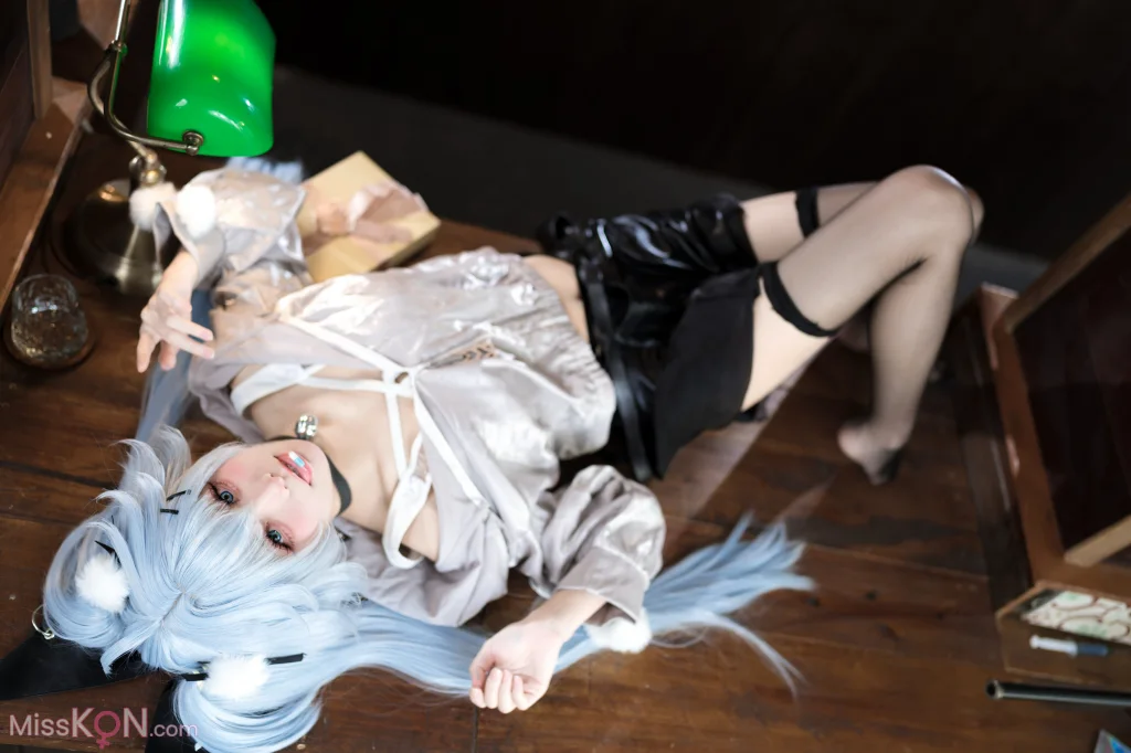 Coser@九柒喵: 少女前线 芙洛伦 药心 (29 photos) – Page 3