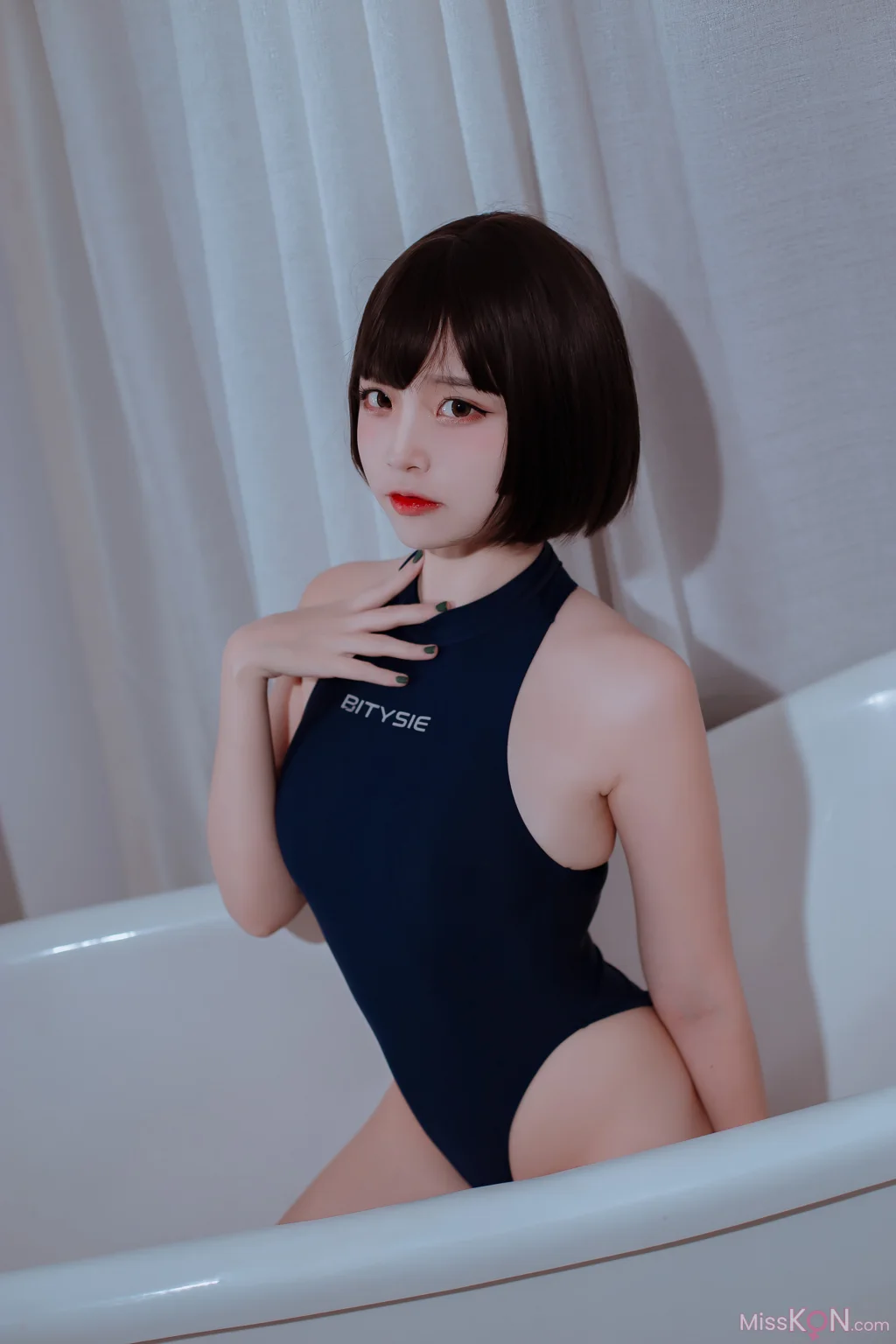 Coser@二佐Nisa: 私房竞泳 (40 photos)