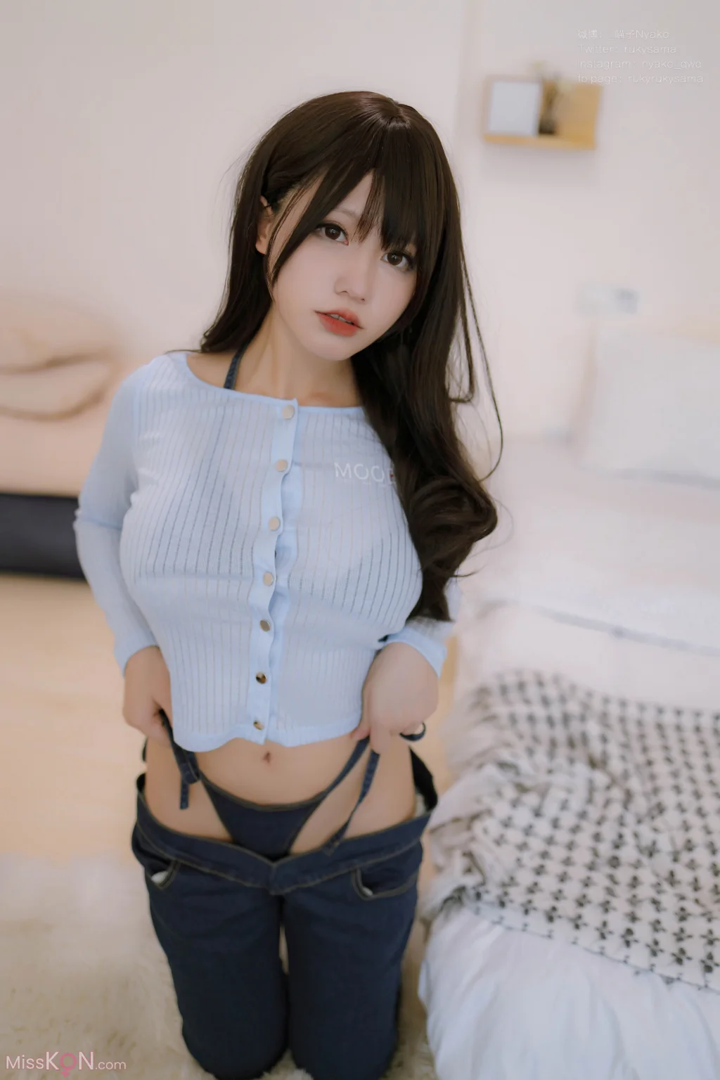 Coser@Nyako喵子: 牛仔裤 (76 photos + 1 video)
