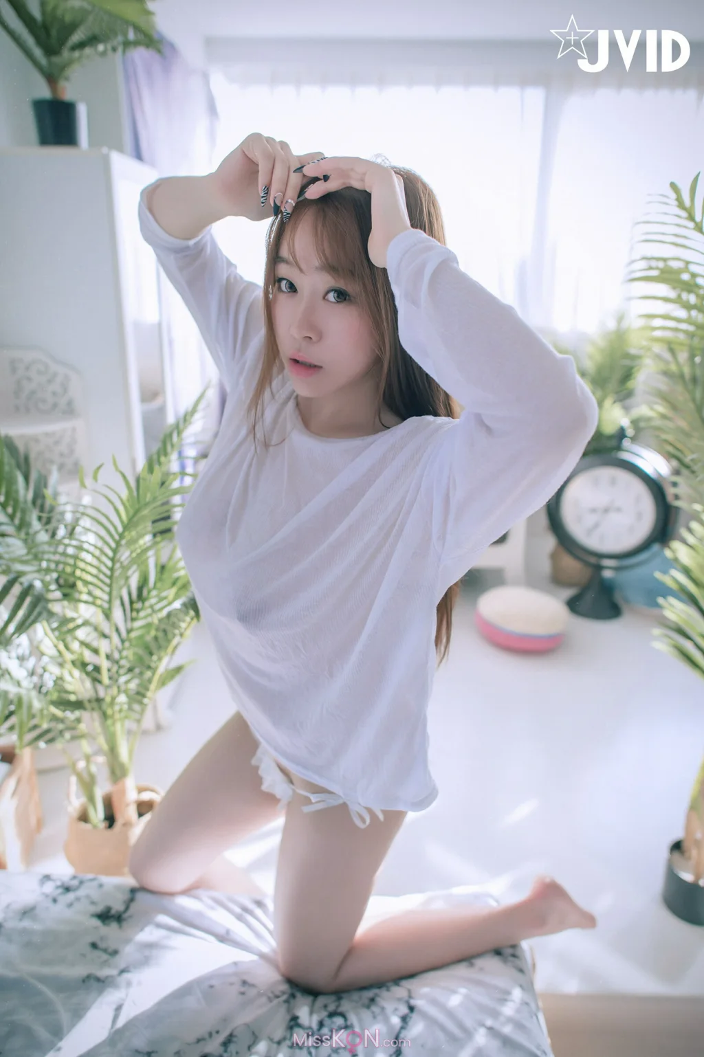 [JVID] Julie藏獒: H罩杯巨乳藏獒，回國後的性感絕美首發 (137 photos) – Page 2