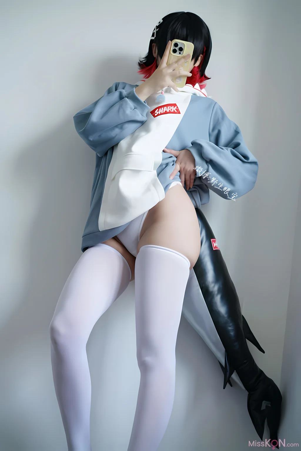 Coser@眼酱大魔王w: Fantia 2025年07月订阅 (32 photos)