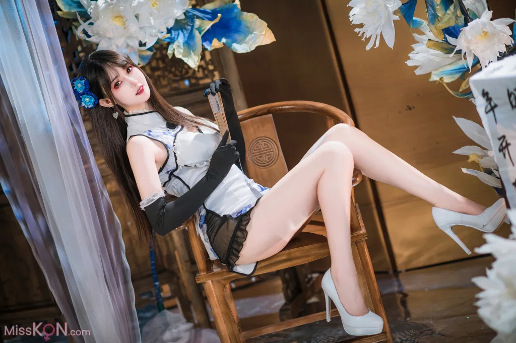 Coser@羽生三未: 艳娘幻梦谭 瓶儿 青花瓷旗袍 (25 photos) – Page 2