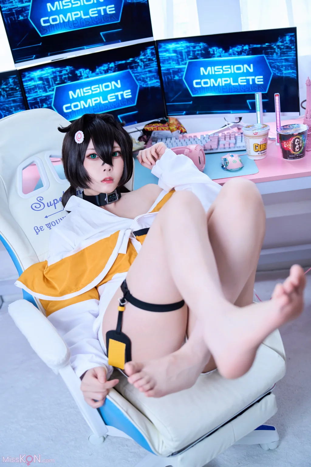 Coser@Maou Mo: Trony (37 photos)