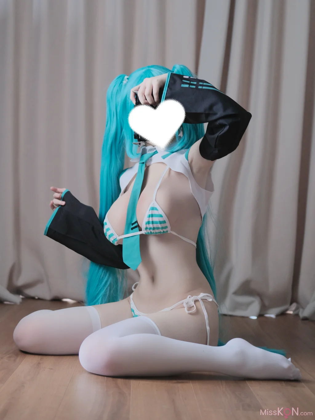Coser@幼愛Youmeko: 初音未来 (VOCALOID) (17 photos)