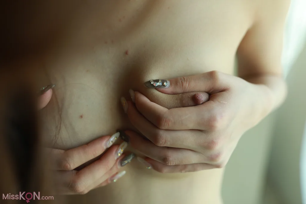 [Private Photoshoot] 戴薇: 气质御姐 全尺度超清私拍 (141 photos) – Page 4