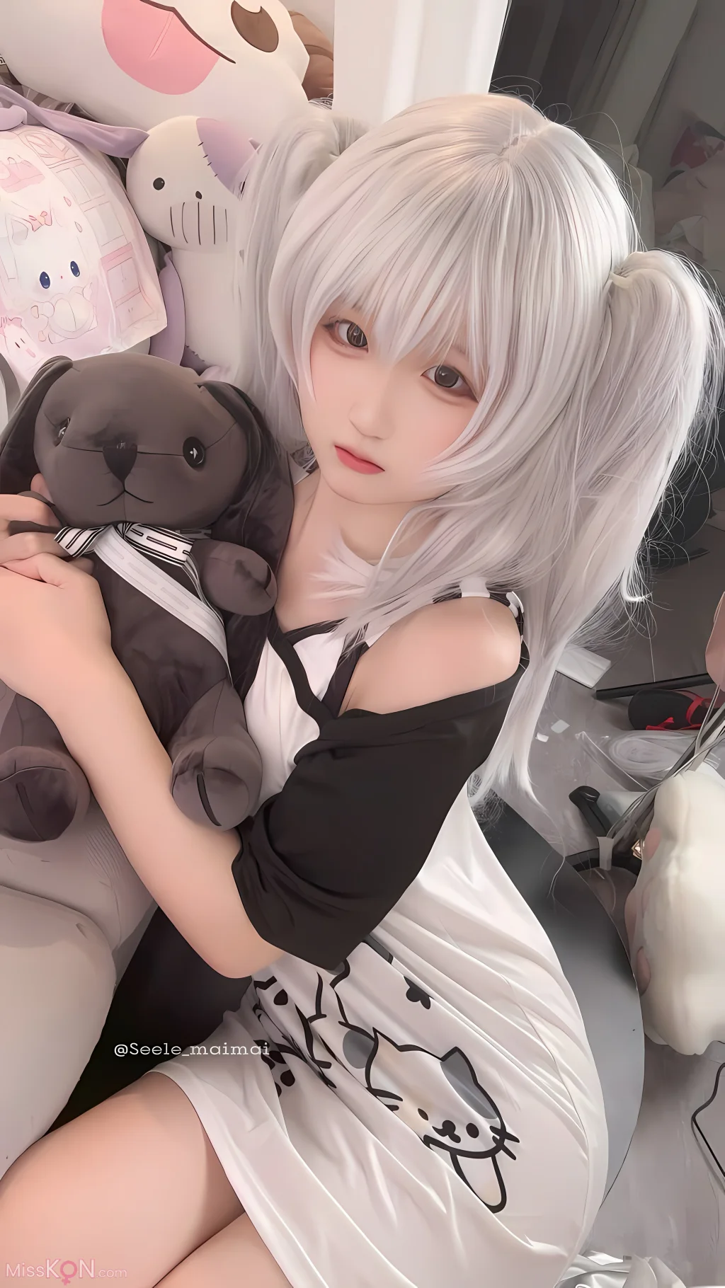 Coser@Seele麦麦: 白色双马尾 (16 photos) – Page 2