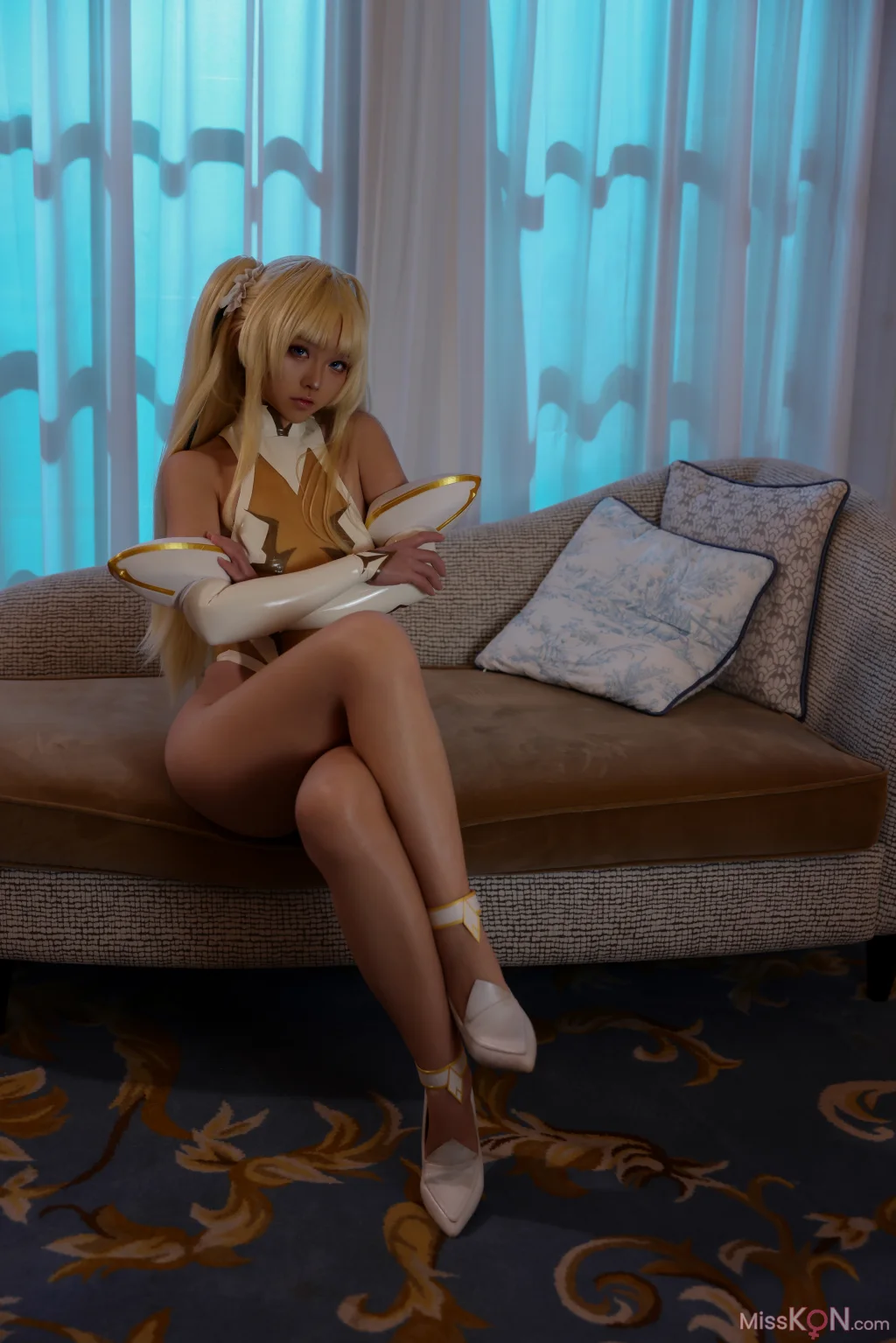 Coser@G44不会受伤: 双叶莉莉 (35 photos)