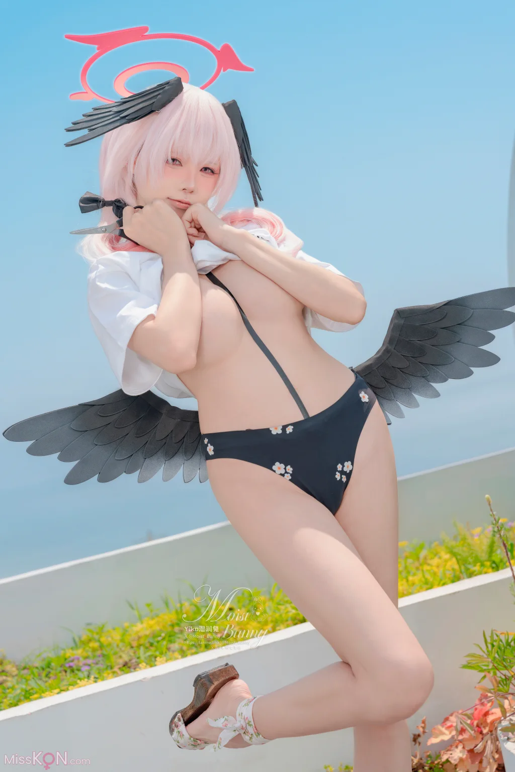Coser@黏黏团子兔: 08月作品『下江小春 泳装』Honey (96 photos + 2 videos)