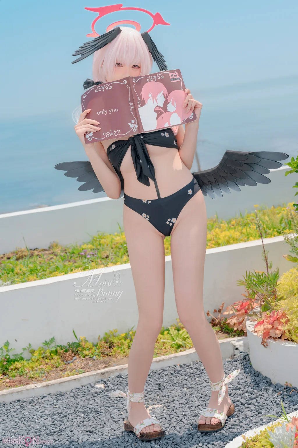 Coser@黏黏团子兔: 08月作品『下江小春 泳装』Honey (96 photos + 2 videos)