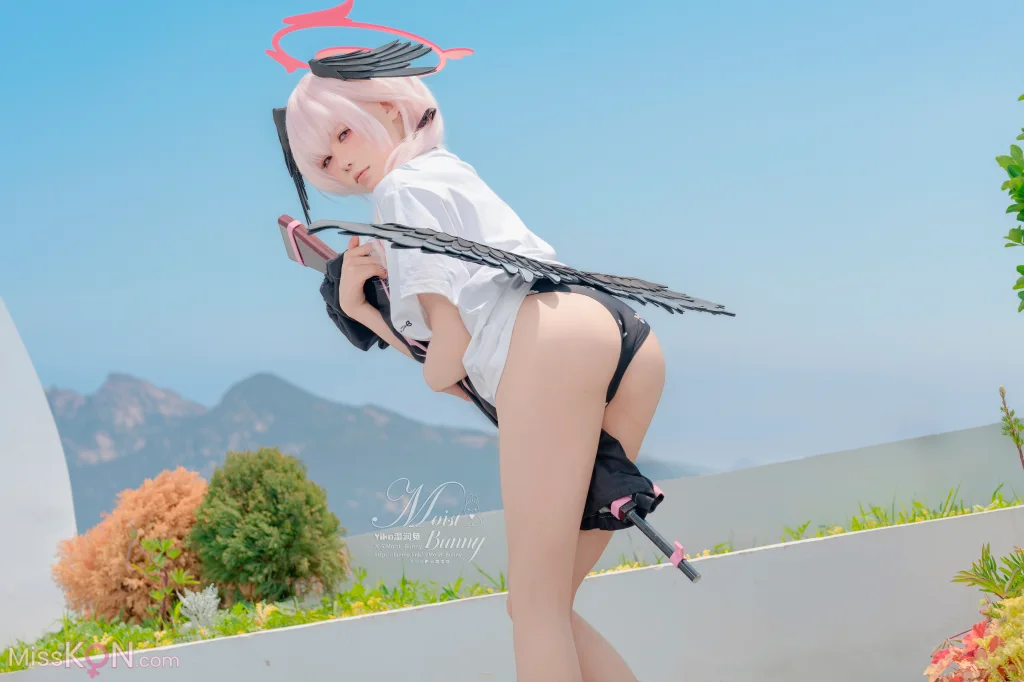 Coser@黏黏团子兔: 08月作品『下江小春 泳装』Honey (96 photos + 2 videos)