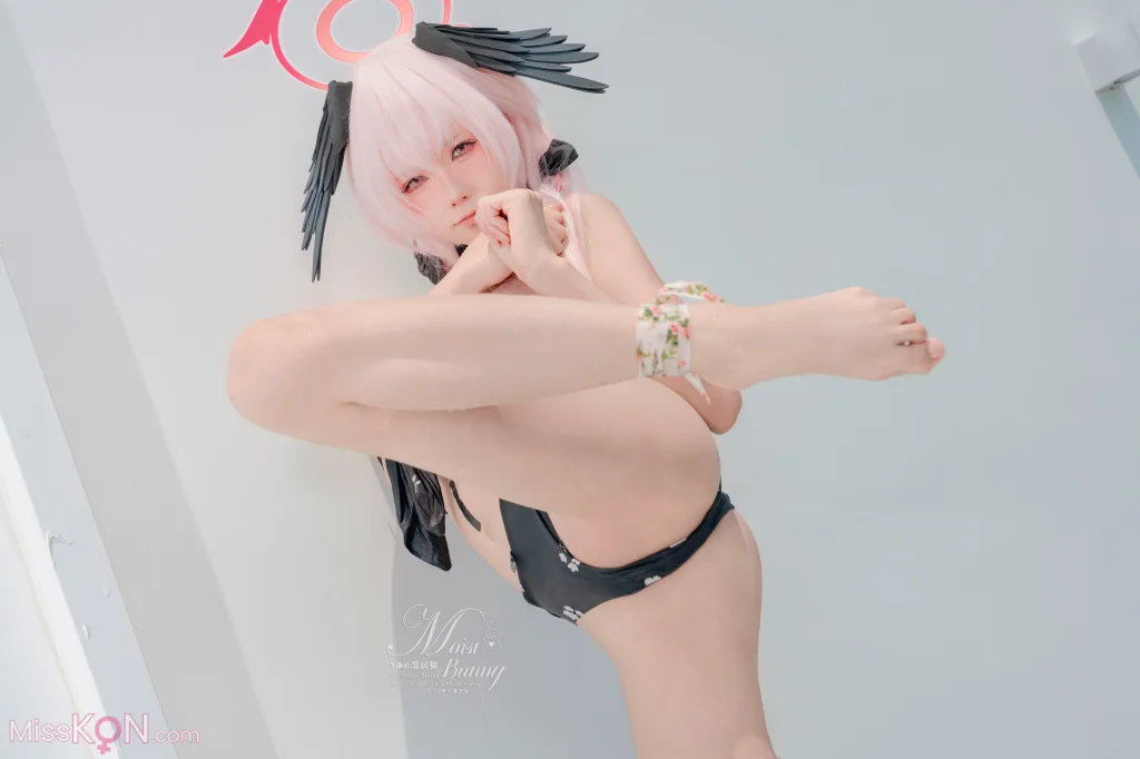 Coser@黏黏团子兔: 08月作品『下江小春 泳装』Honey (96 photos + 2 videos) – Page 3