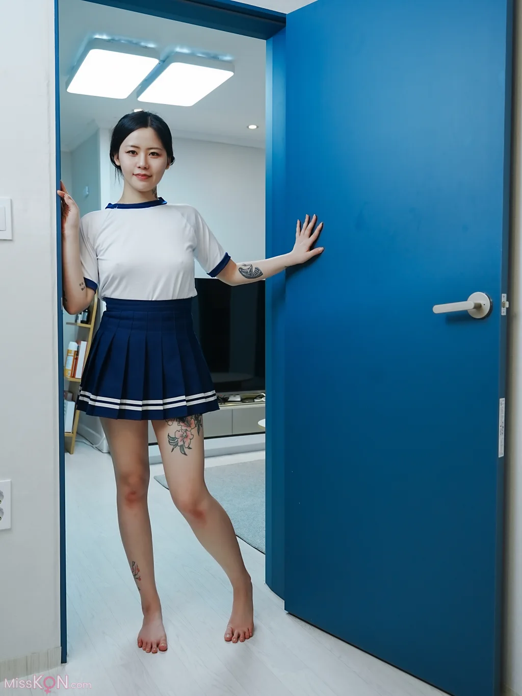 Choi Ri: Vol.01 Bloomers (143 photos + 1 videos)