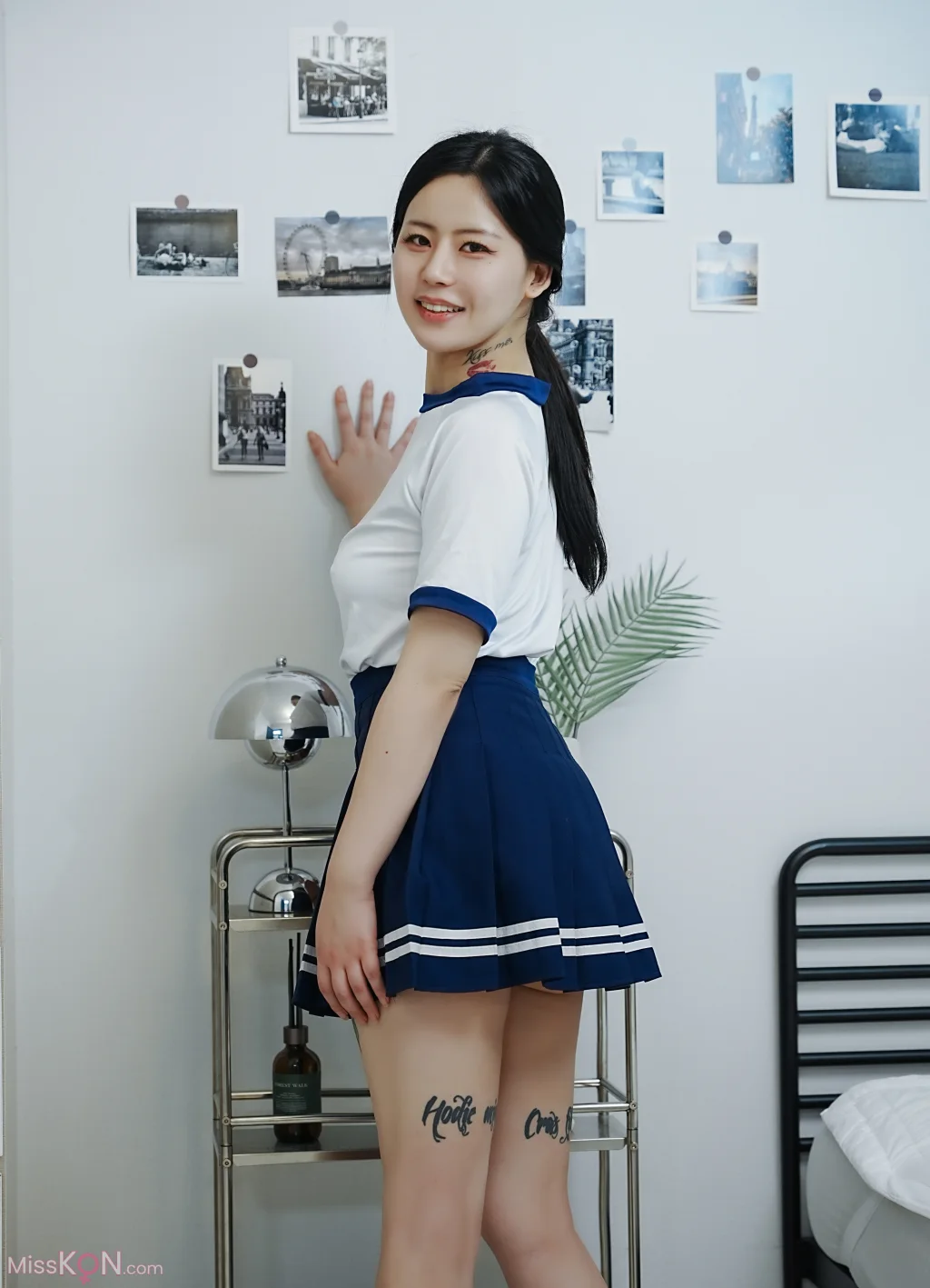 Choi Ri: Vol.01 Bloomers (143 photos + 1 videos)