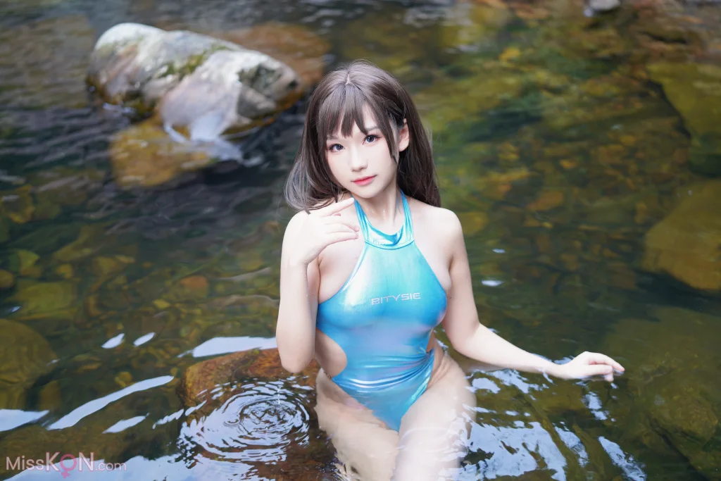 Coser@七七娜娜子: 竞泳 (40 photos + 3 videos)
