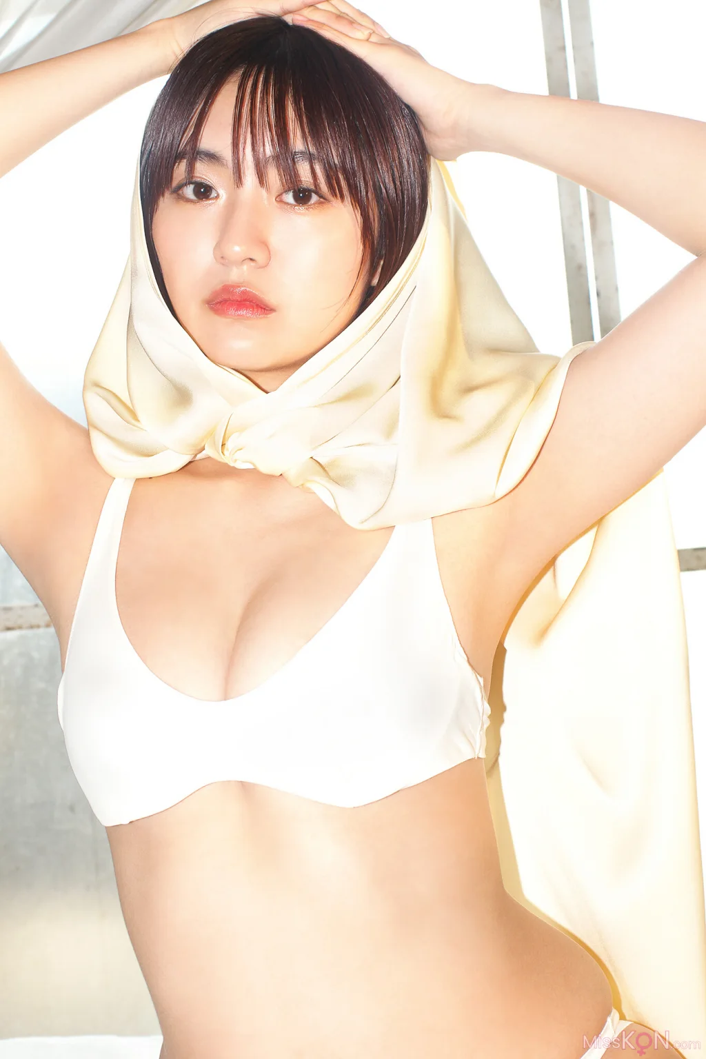 [JP] Toyoda Runa (豊田ルナ): 【全７０Ｐ】あの子が水着にきがえたら… ヤンマガデジタル写真集 (71 photos)
