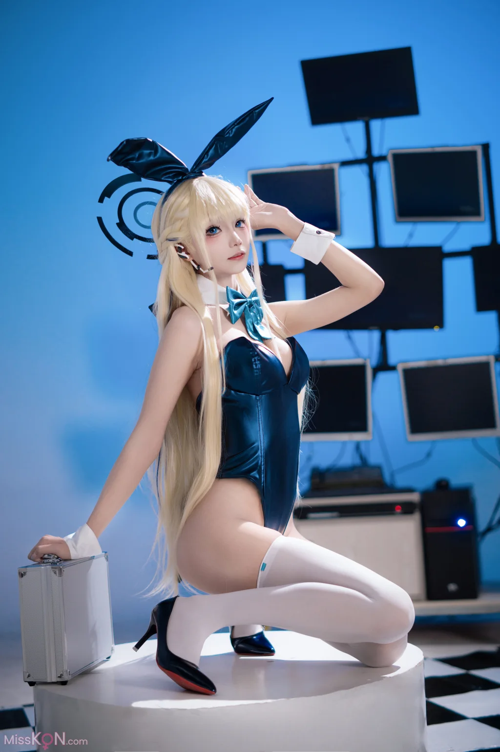 Coser@艾西aiwest: 飞鸟马时兔女郎 (34 photos)