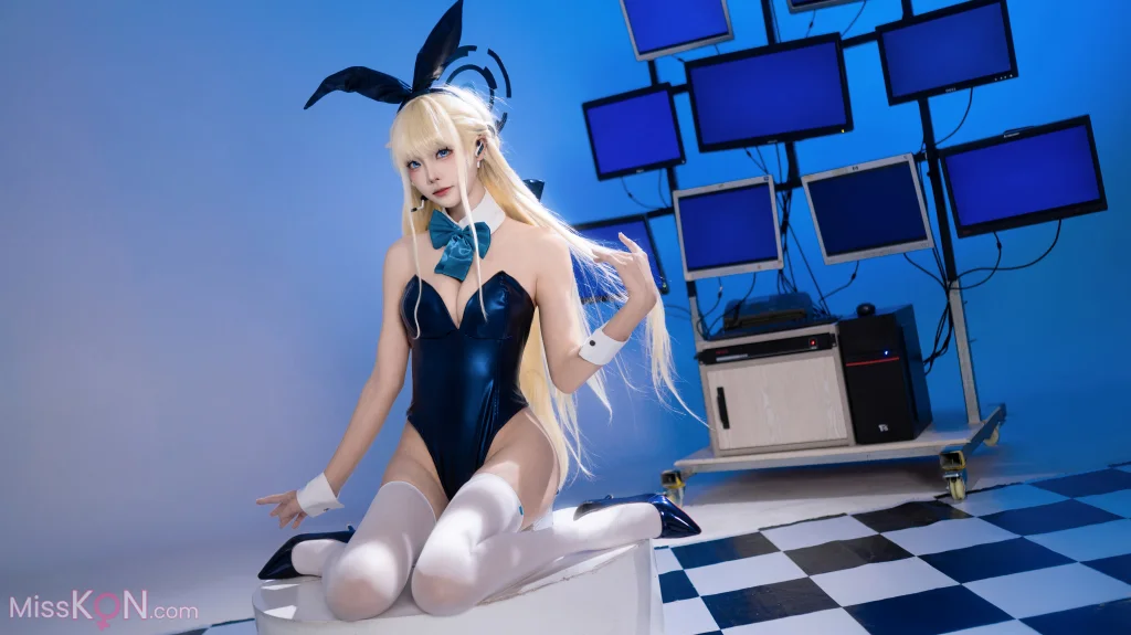 Coser@艾西aiwest: 飞鸟马时兔女郎 (34 photos)