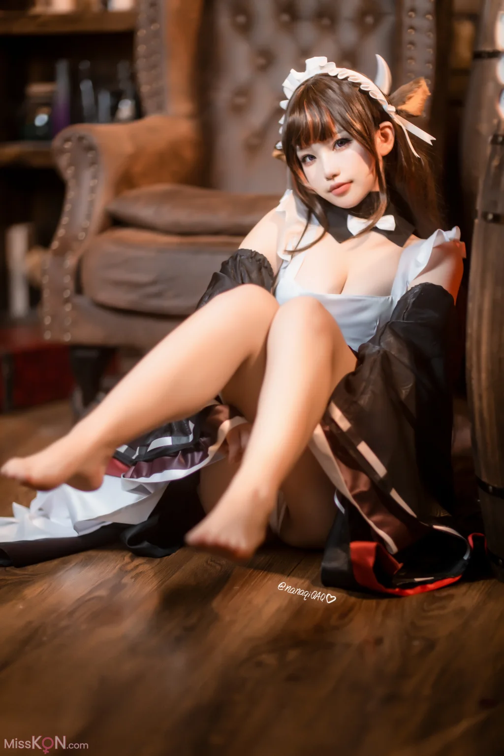 Coser@七七娜娜子: 樫野牛牛女仆 (41 photos + 7 videos) – Page 2