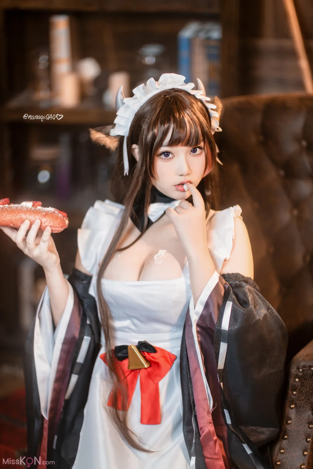 Coser@七七娜娜子: 樫野牛牛女仆 (41 photos + 7 videos) – Page 2