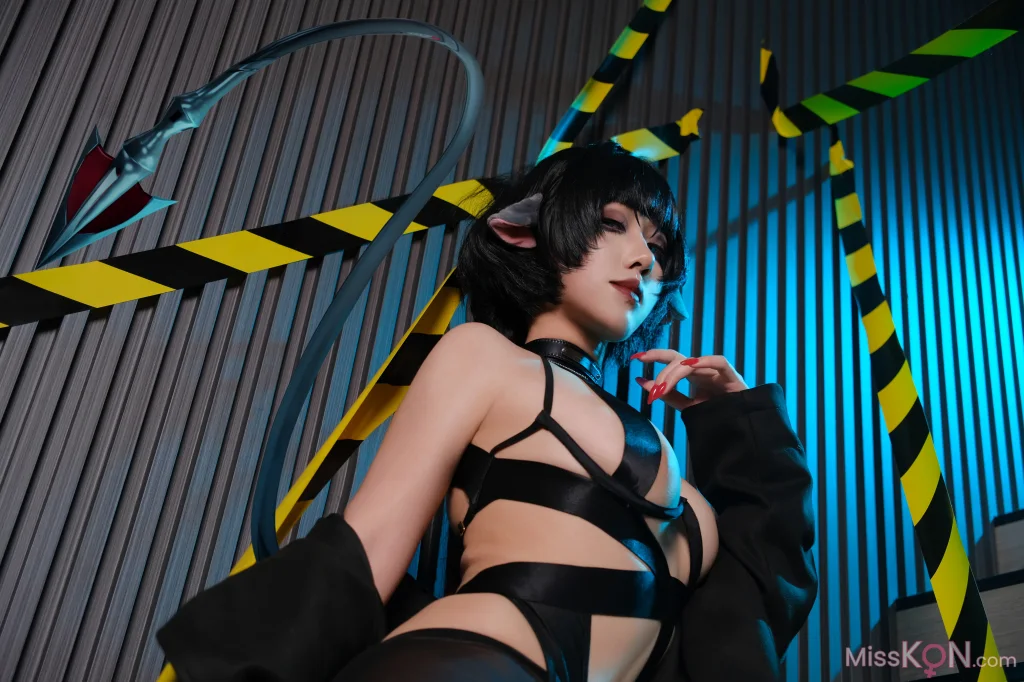 Coser@絞肉姬Walküre: 绝区零 简·杜 (60 photos)