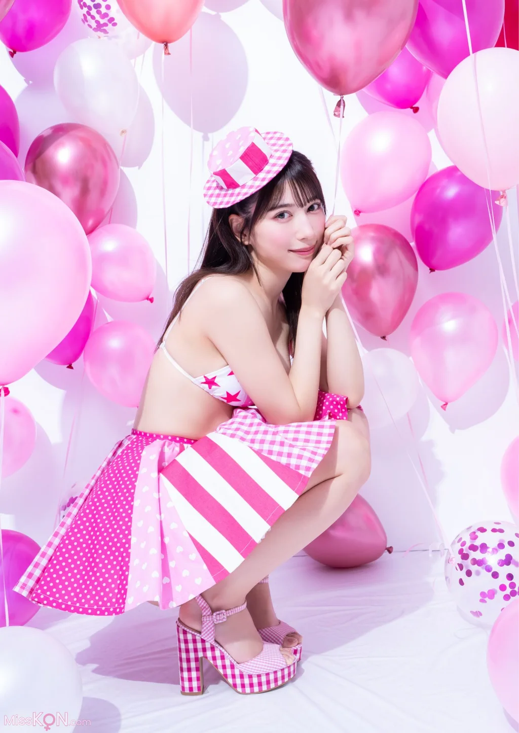 [JP] Risa Yukihira (雪平莉左):【デジタル限定 YJ PHOTO BOOK】写真集「PINK」 (49 photos)