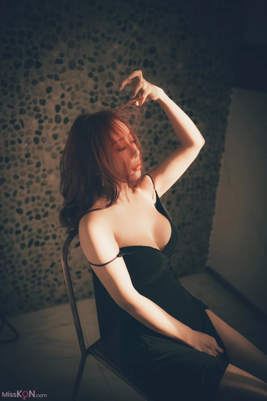 SOYOUNG: In The Hotel (58 photos)
