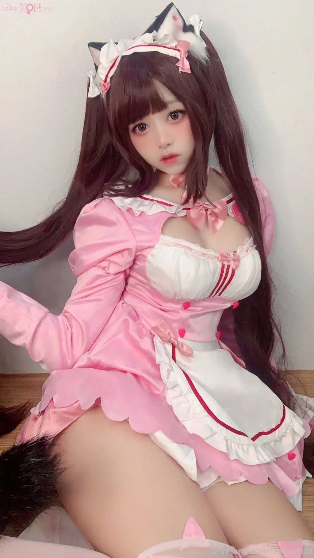 Coser@Remukira: Onlyfans福利姬六月视图合集 (120 photos + 106 videos)