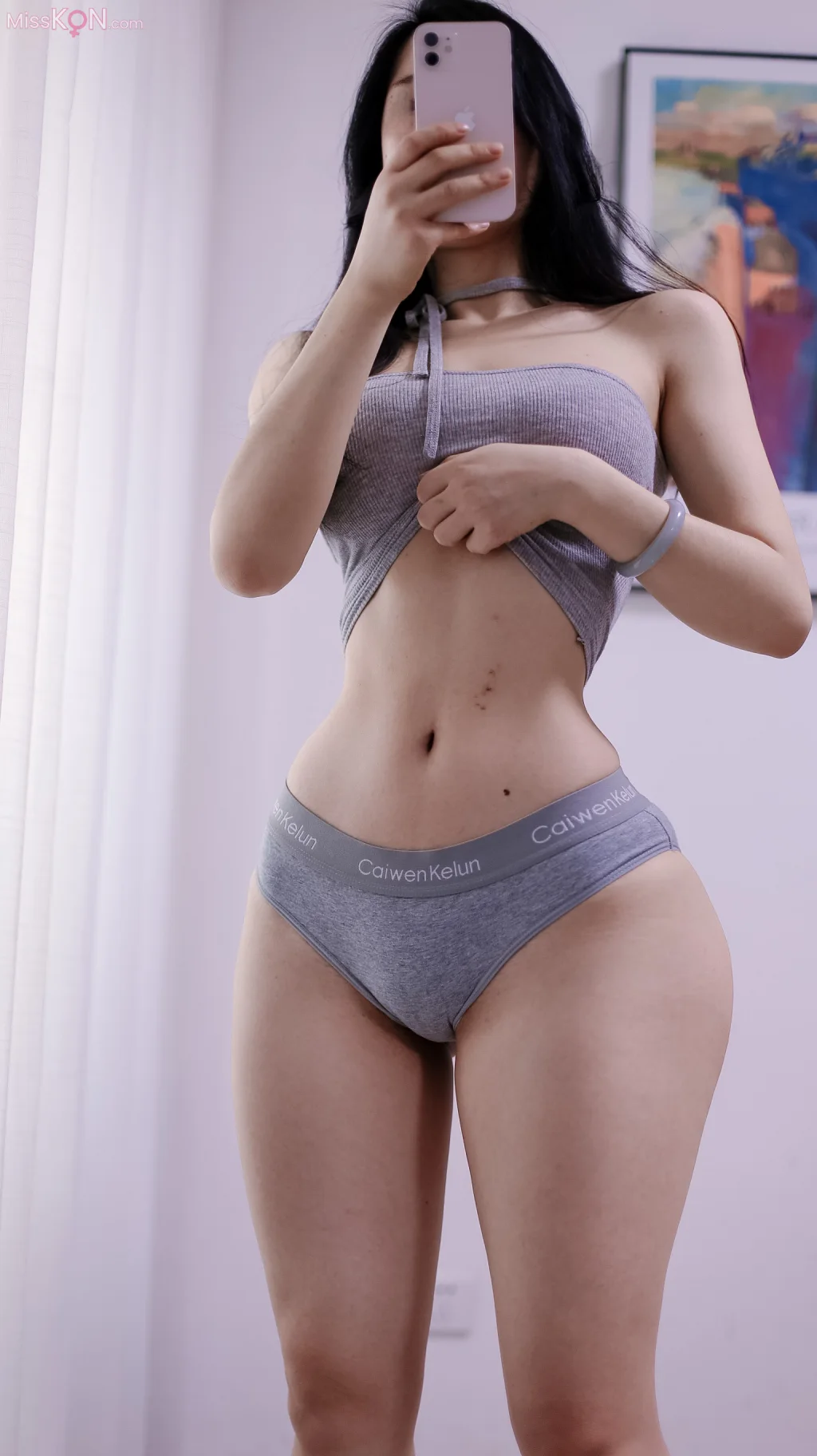 文茜cool: 蜂腰蜜臀 (57 photos)