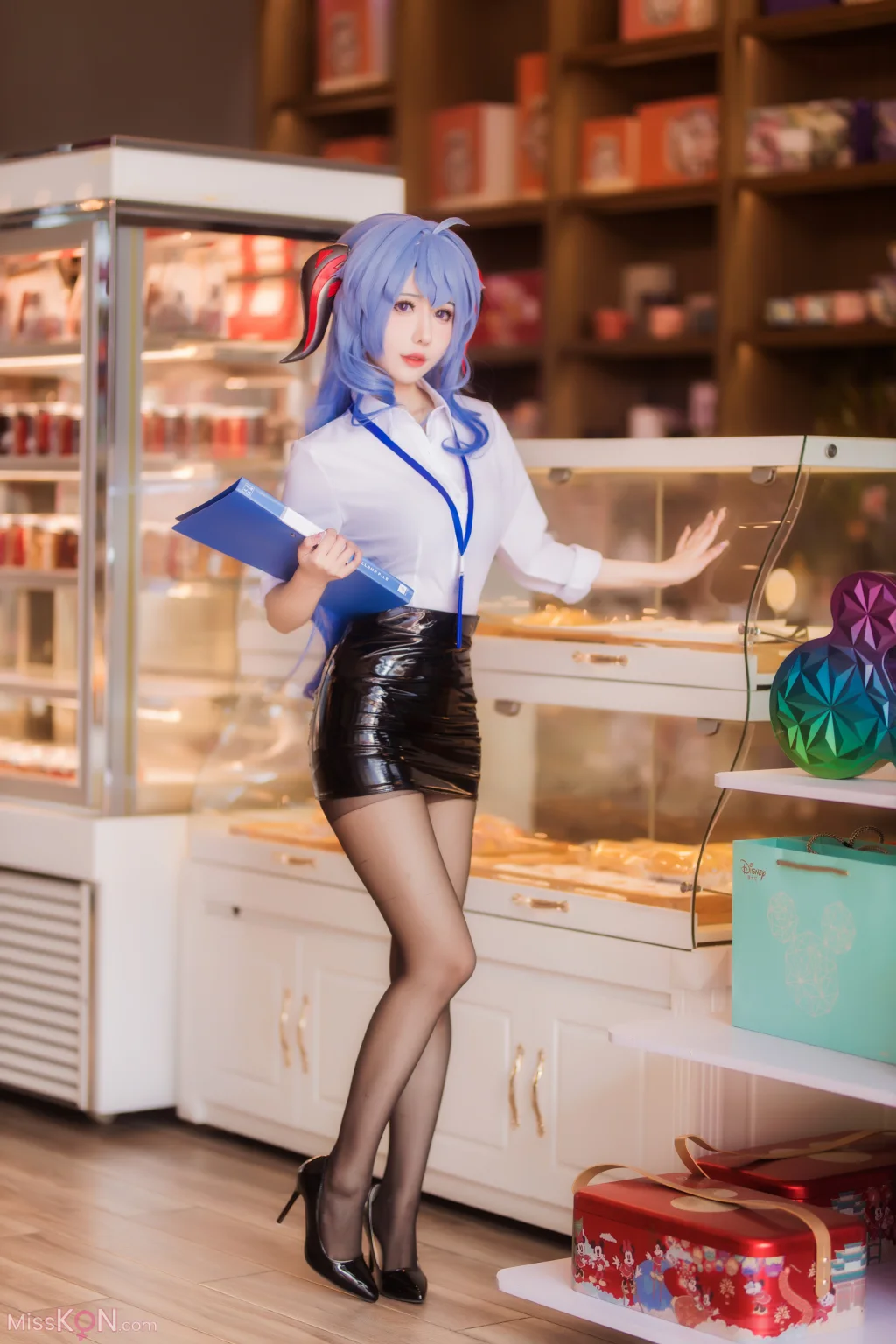 Coser@仙女月: 原神 甘雨 (34 photos)