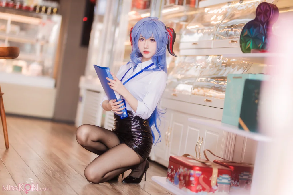Coser@仙女月: 原神 甘雨 (34 photos)