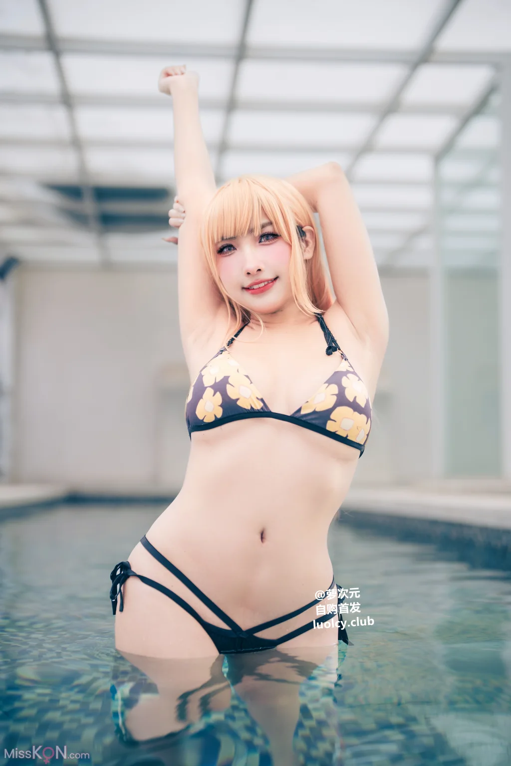 Coser@慕慕Momo: Marin 海夢 – Ver.泳裝 (62 photos + 3 videos)