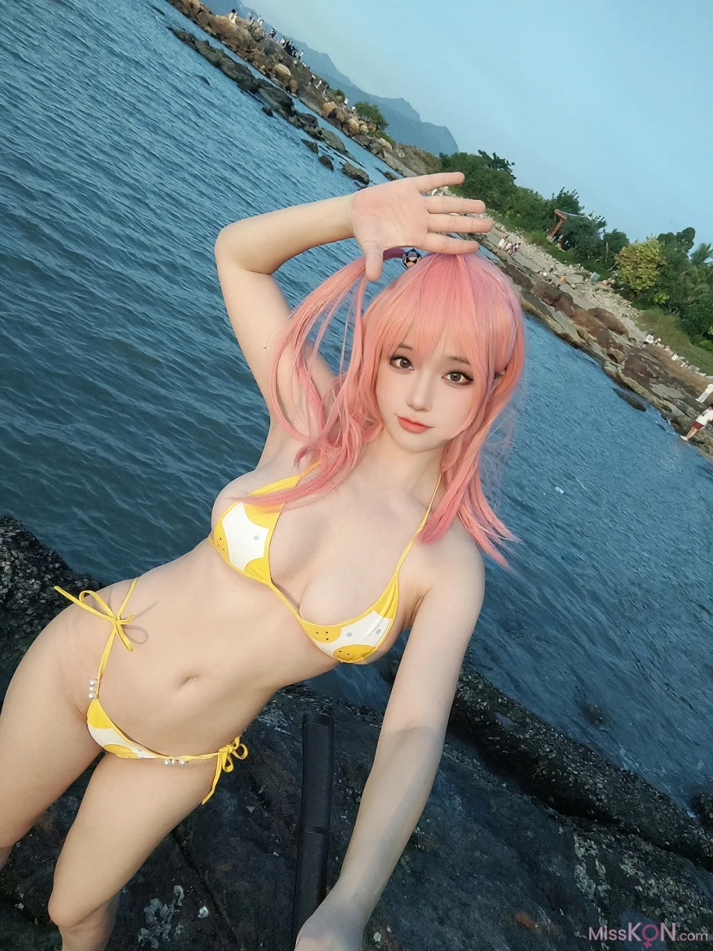 Coser@七七娜娜子: 穗香泳衣 (31 photos + 4 videos)