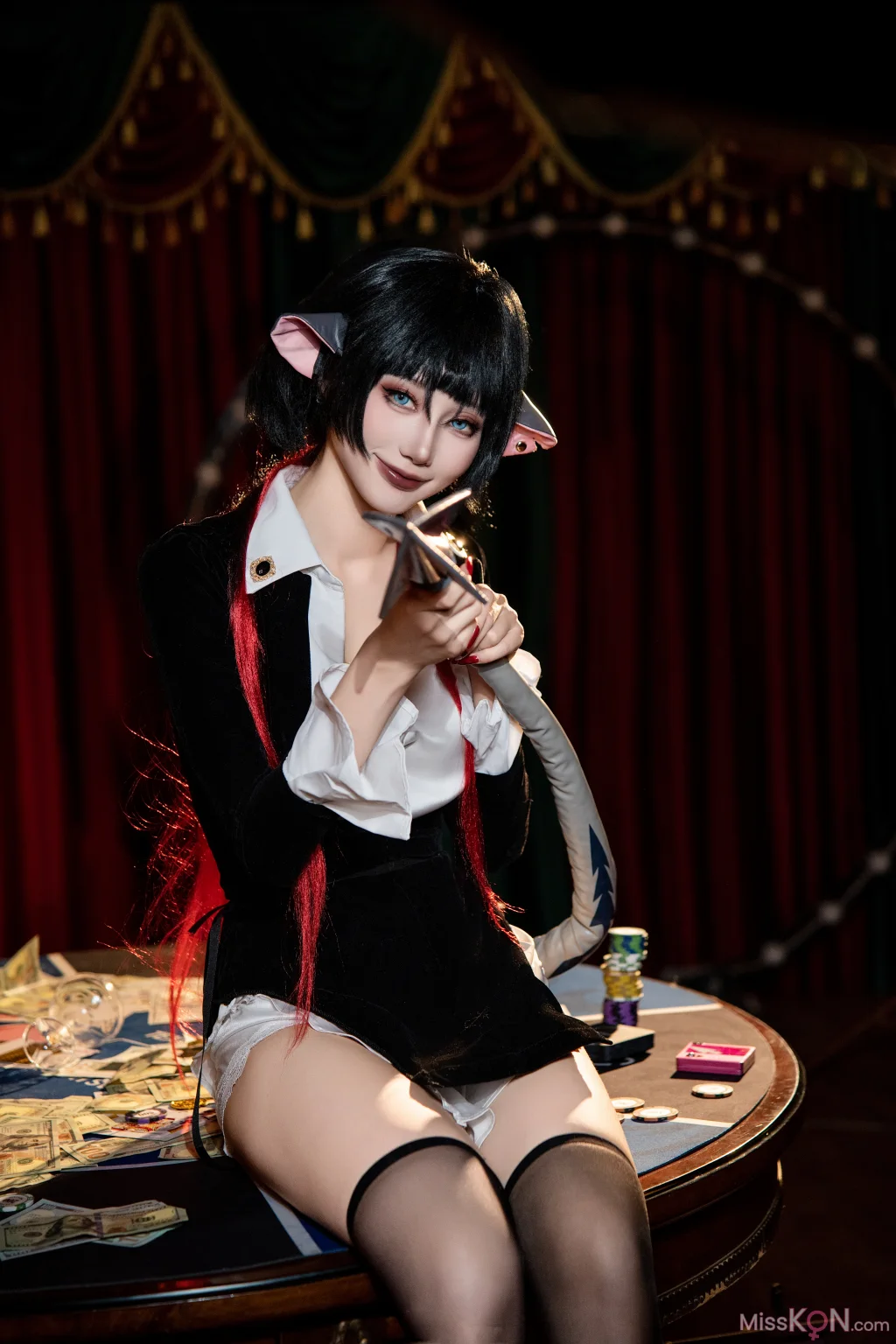Coser@如月灰: 绝区零 简·杜 (10 photos)