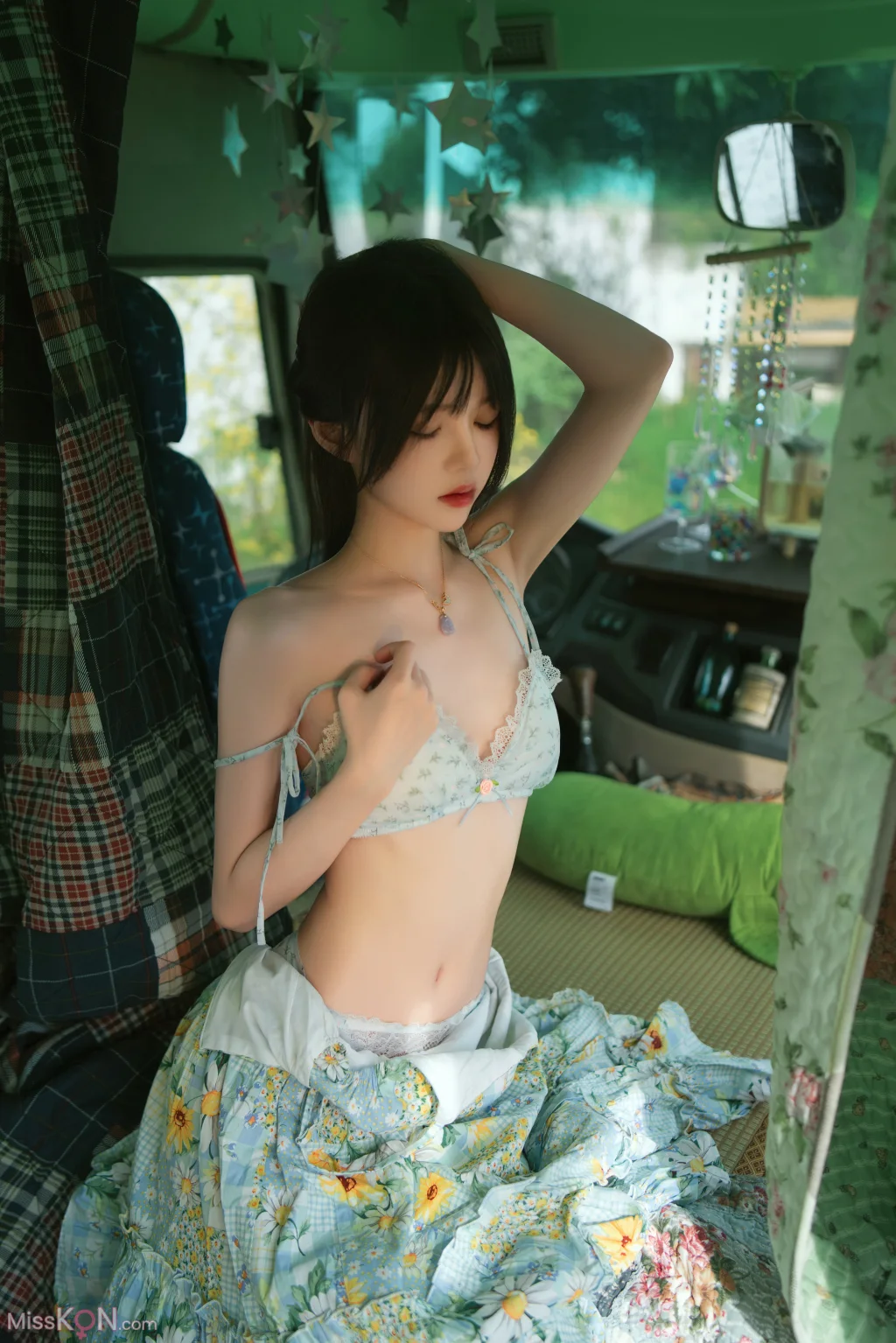 Coser@桜桃喵: 葵 (55 photos)