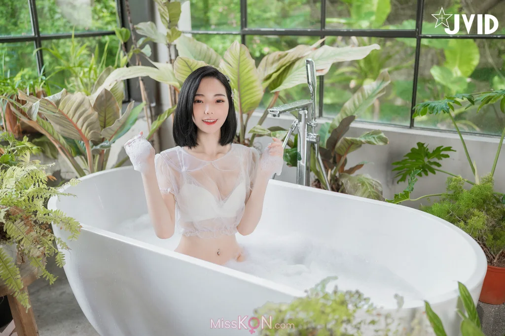 [JVID] 啾啾: 誤闖莊園窺探心儀女神～啾啾 🛀 ～入浴反被誘惑勾引 (116 photos) – Page 3