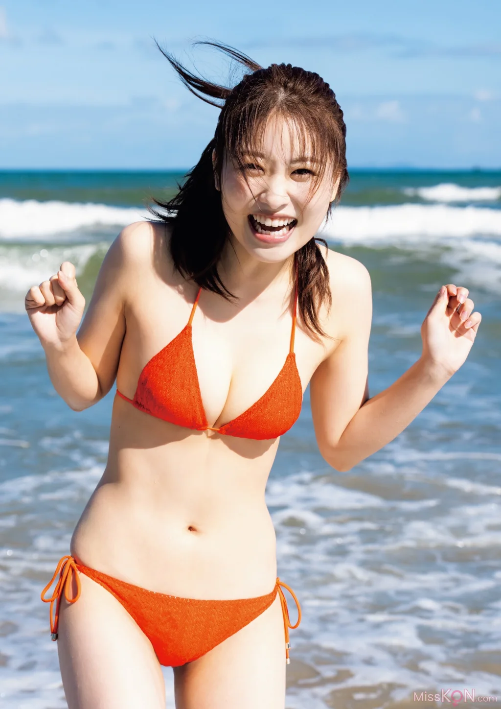 [JP] Chiyori Nakanishi (中西智代梨): 1st写真集「ちより日和」 (131 photos)