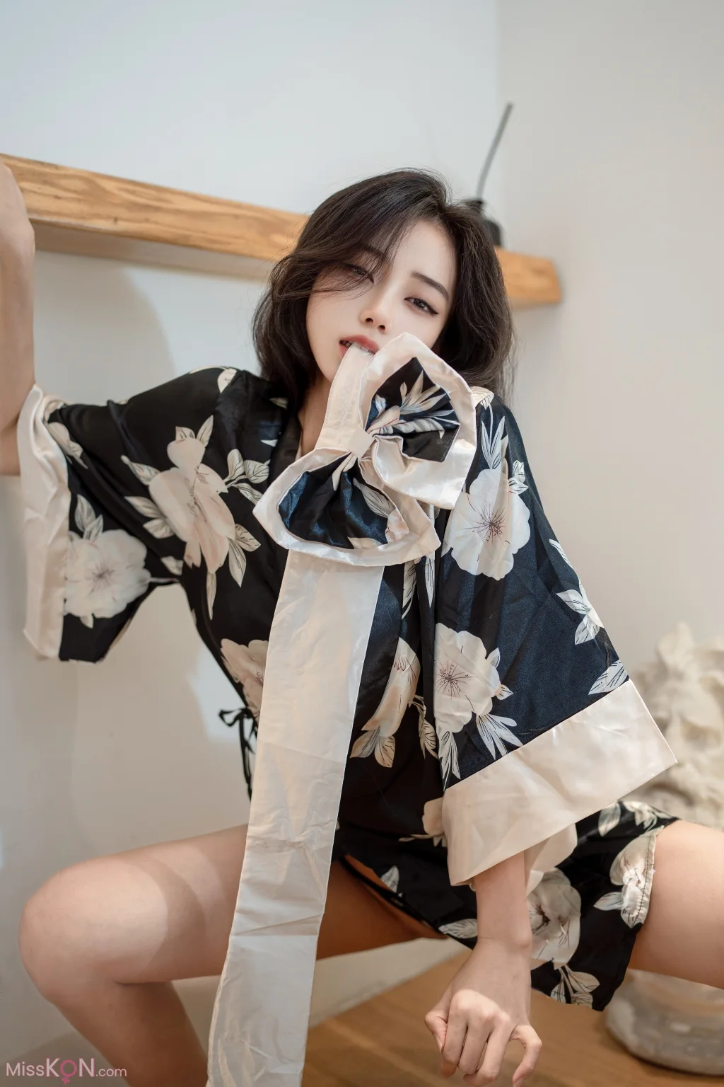 [XR Uncensored] 时安安: R18 秀人网模特 滴蜡 (90 photos) – Page 2