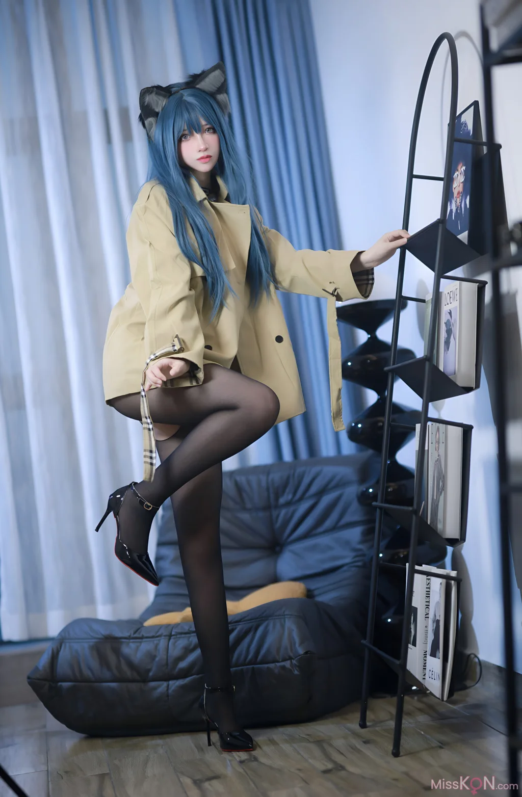 Coser@疯猫ss: 猫耳绑带束缚 (70 photos)