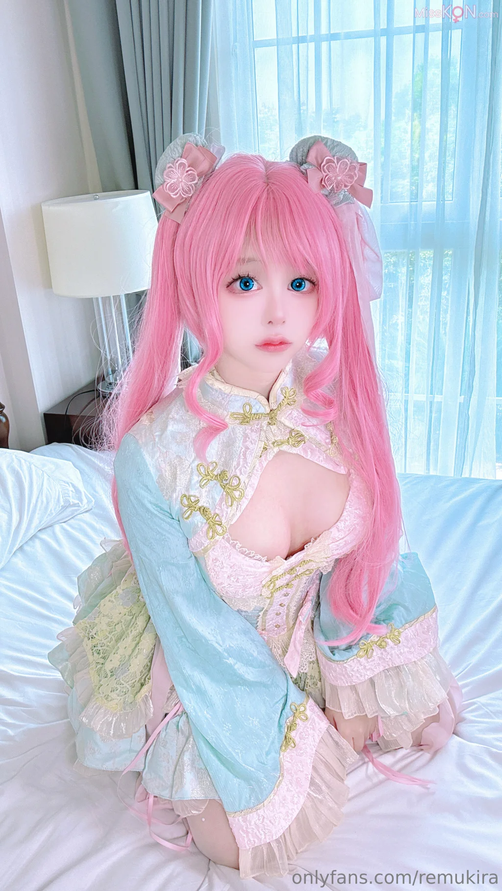Coser@Remukira: OnlyFans福利姬五月视图合集 (66 photos + 58 videos)