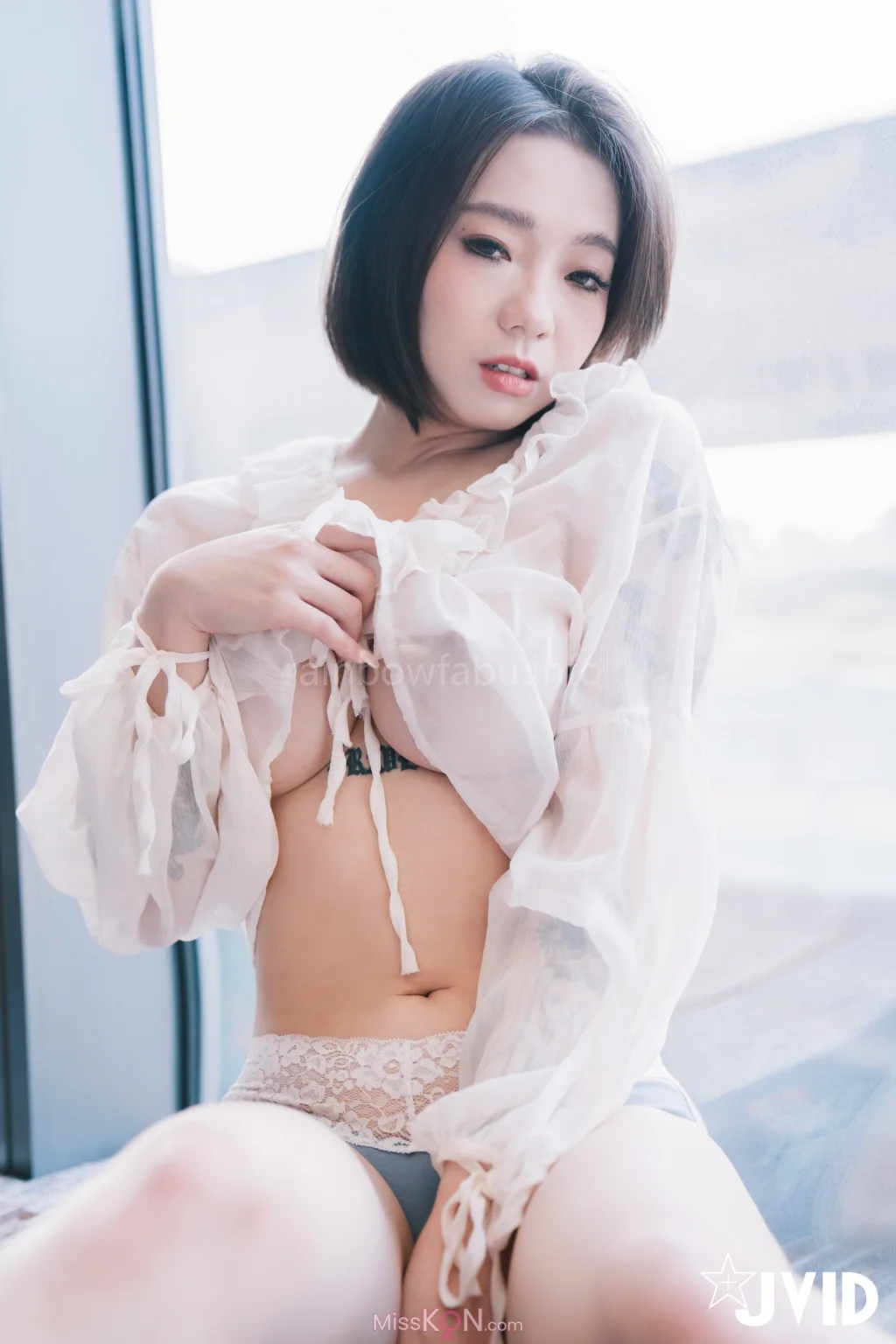 [JVID] 雅捷: 你絕對沒看過的超清純從良版E奶雅捷.絕美人妻再清澀在你面前也只能兩腿開開 (76 photos + 2 videos)