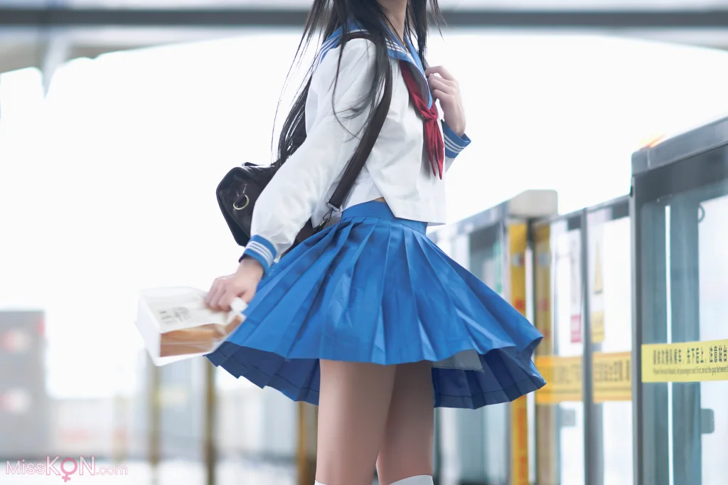 Coser@桜桃喵: 地铁JK (33 photos) – Page 3