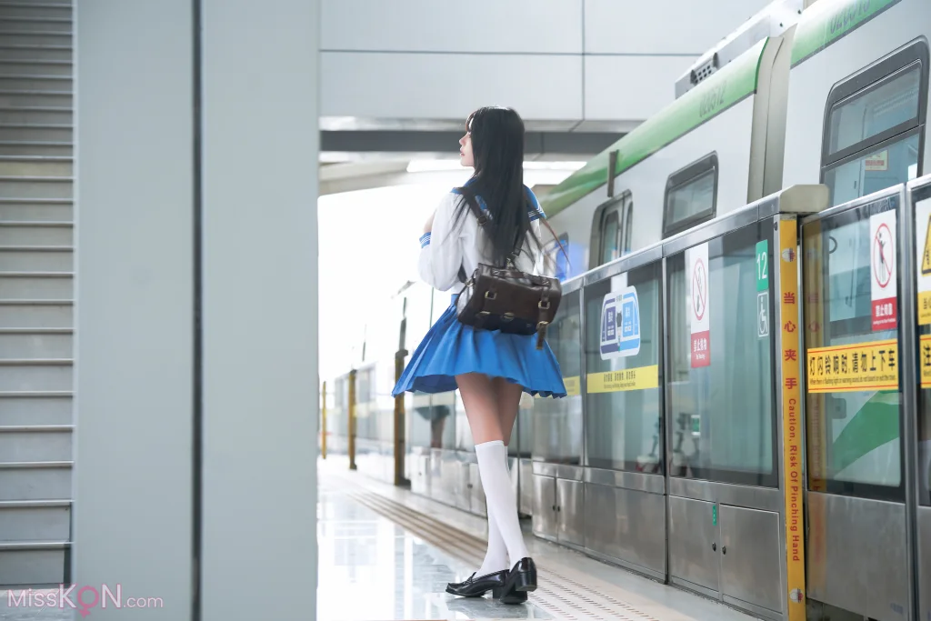 Coser@桜桃喵: 地铁JK (33 photos) – Page 3