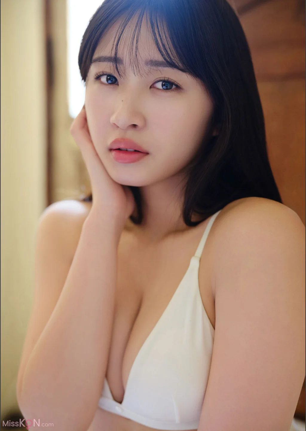 [JP] Hinata Matsumoto (松本日向):【デジタル限定】写真集 『 麗しのシャルマン 』 (ワニブックス デジタル写真集) (71 photos)