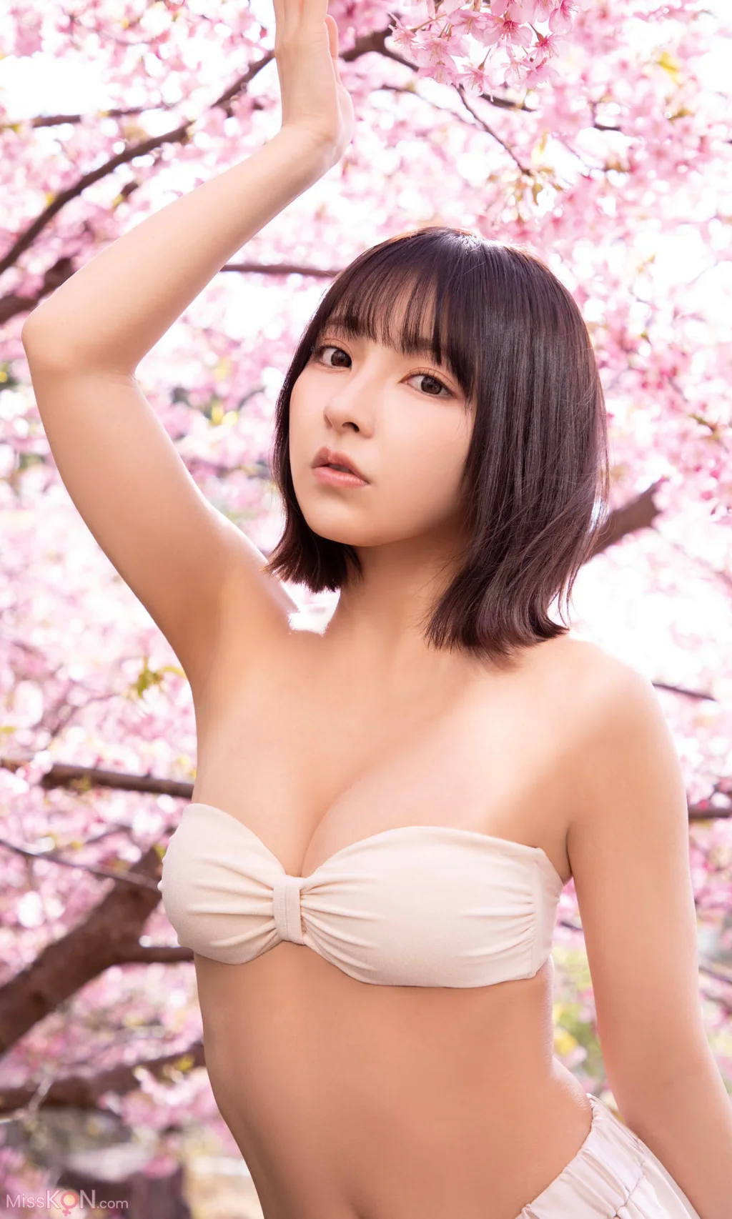 [JP] TOOMI (十味):【デジタル限定】写真集「キミと春らんまん」 (週プレ PHOTO BOOK) (60 photos) – Page 3